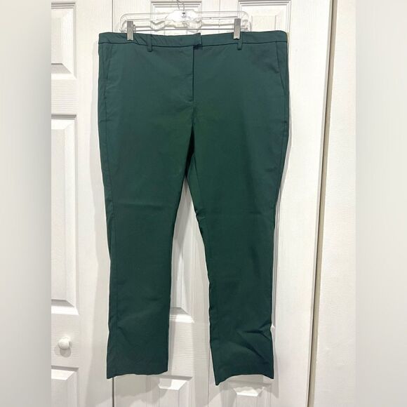 Mango Capri flat front zipper green pants size US 10 - Picture 8 of 12